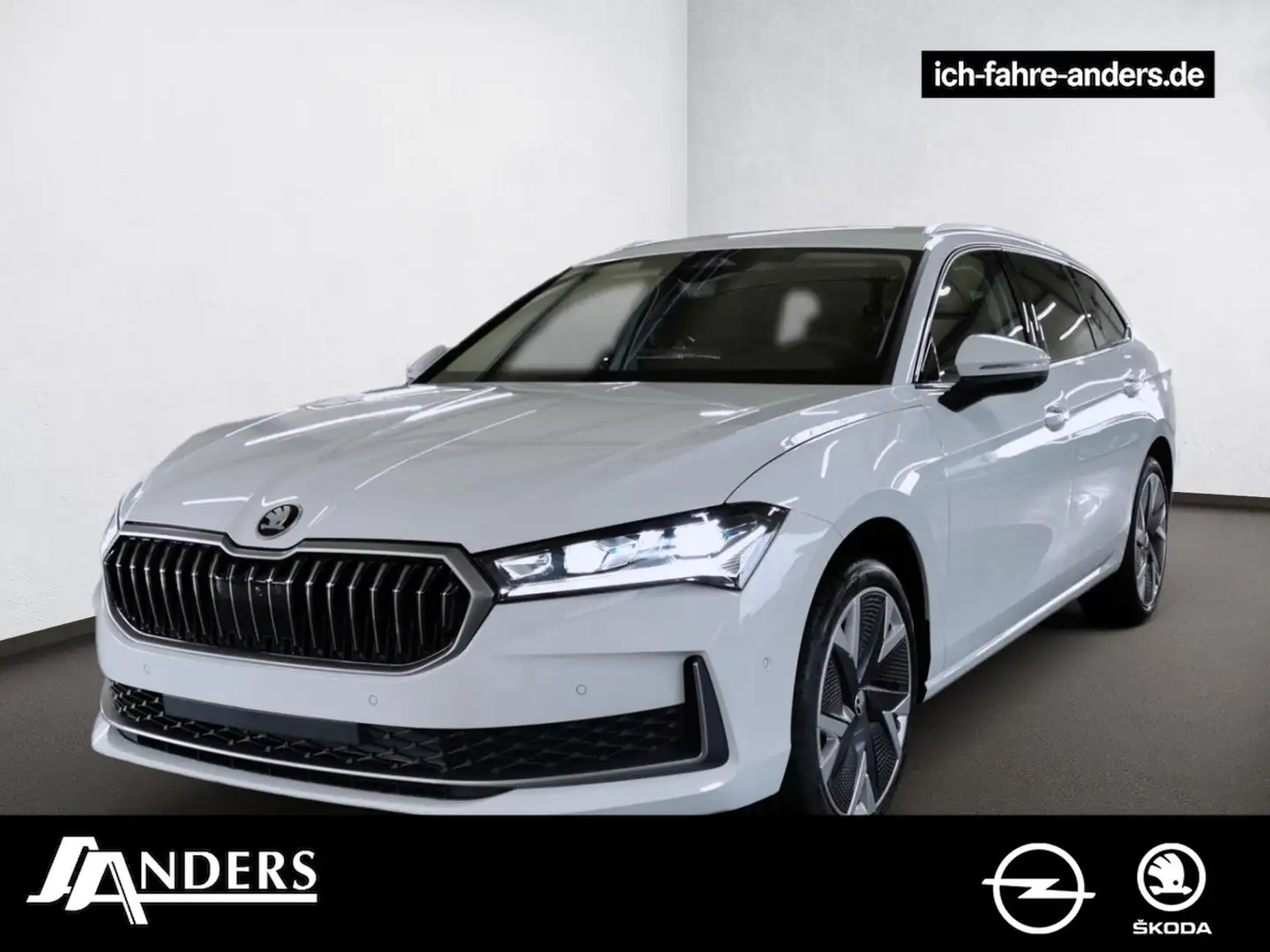 Skoda Superb Combi Selection 1.5 TSI mHEV DSG +AHK+SHZ Weiß - 1
