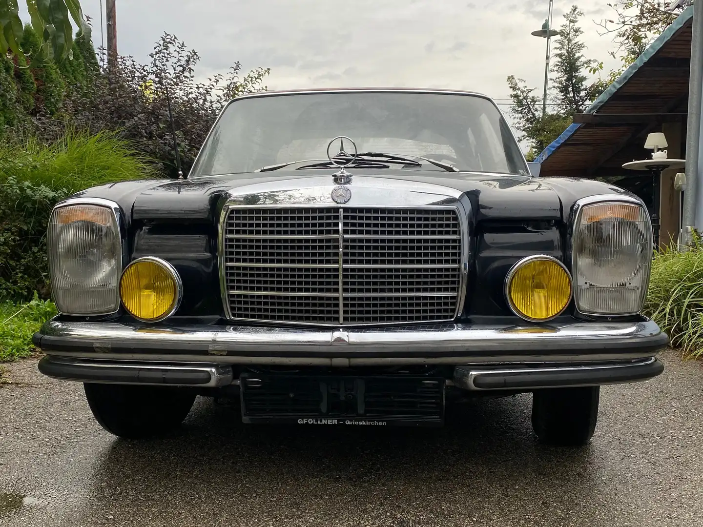 Mercedes-Benz 220 Noir - 1