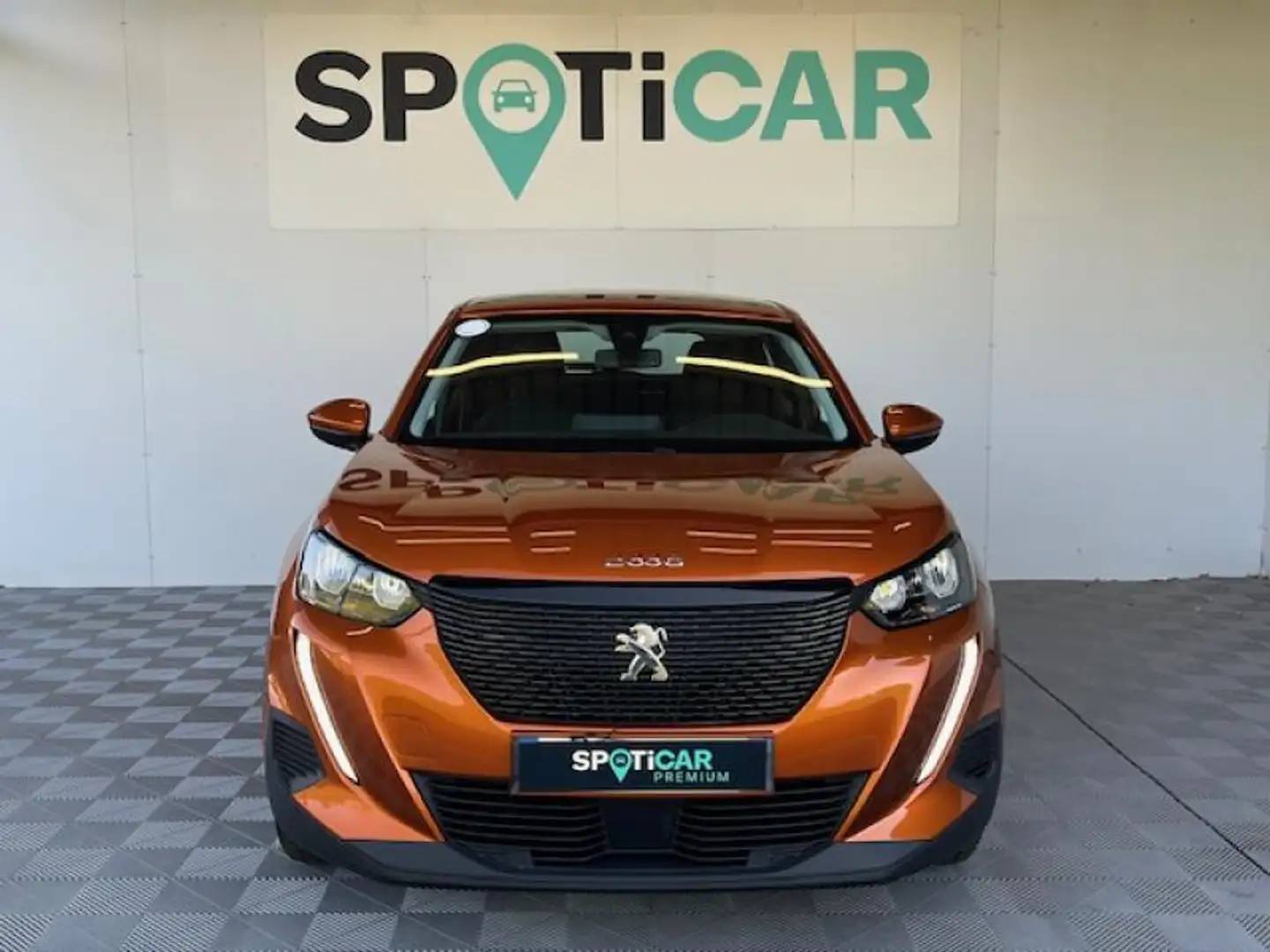 Peugeot e-2008 1.2 PureTech 100ch S\u0026S Active Orange - 2
