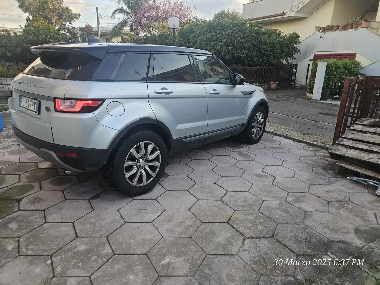 Land Rover Range Rover Evoque Range Rover Evoque  150cv auto Argento - 2