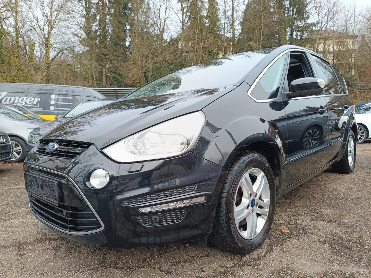 Ford S-Max S-MAX Titanium / 7-Sitzer - 1