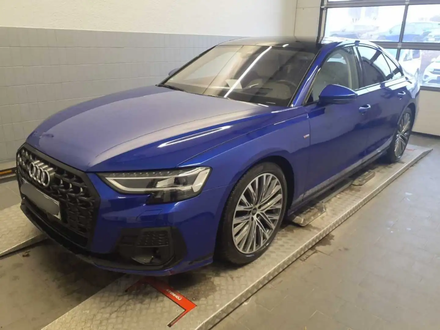 Audi A8 S line 50 TDI Black Pano B&O HUD AHK HDMatrix B&O Blau - 2