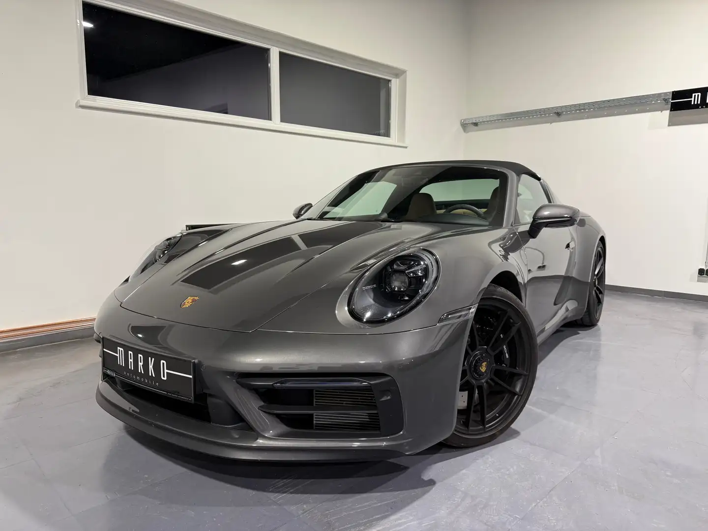 Porsche 911 992 Targa 4 GTS "Lift, Hinterachsl., uvm. 130k n" Grau - 1