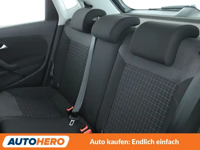 Volkswagen Polo view 14