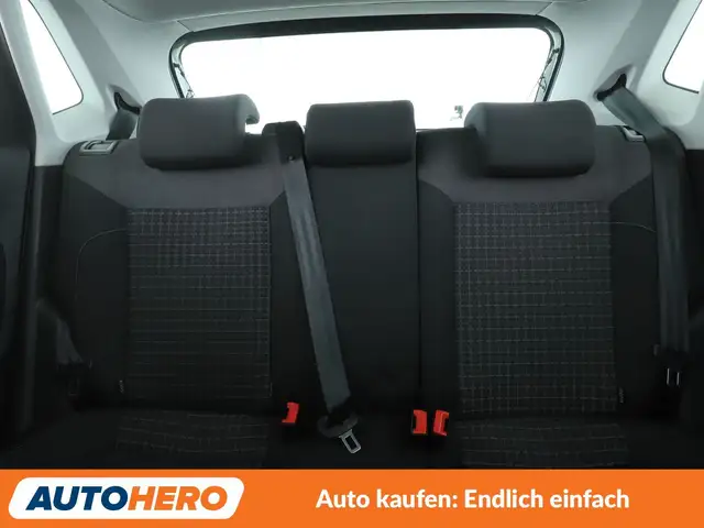 Volkswagen Polo view 15