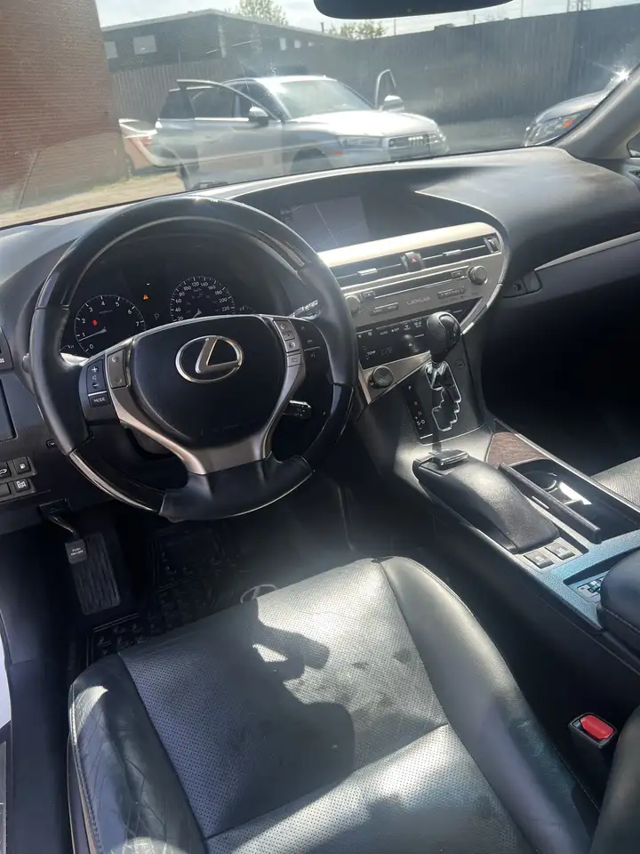 Lexus RX photo Lexus RX