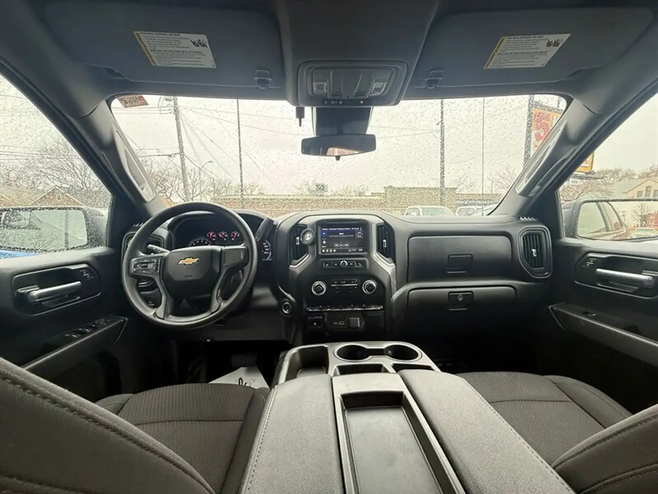 Chevrolet Silverado 1500 снимка Chevrolet Silverado 1500