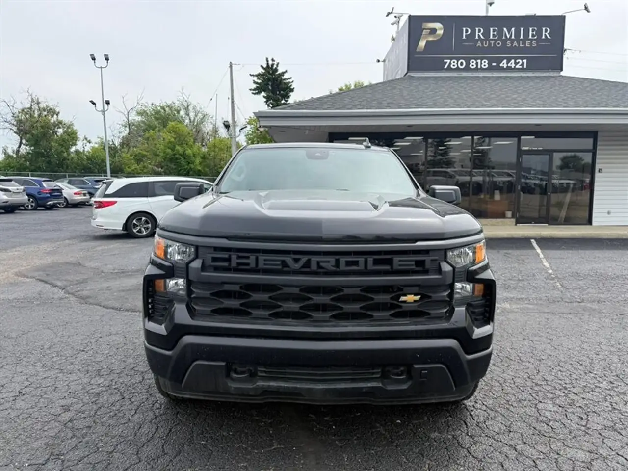 Chevrolet Silverado 1500 снимка Chevrolet Silverado 1500