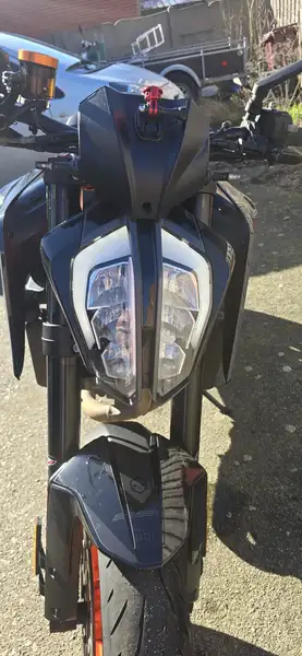 KTM 890 Duke R - foto 6