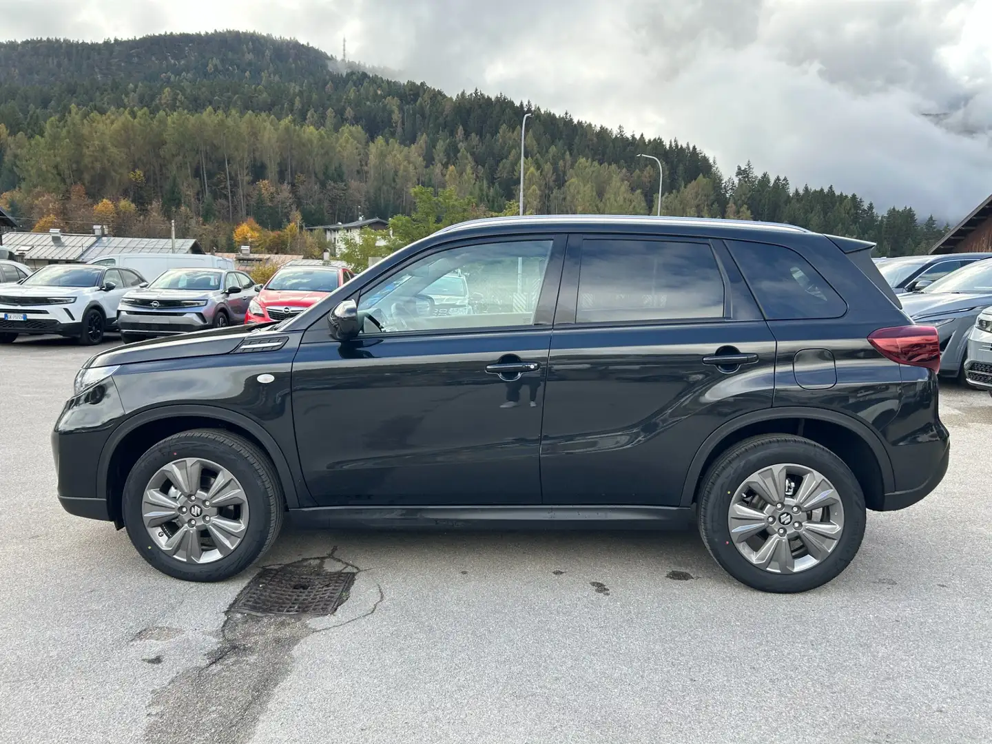 Suzuki Vitara Vitara 1.4 Hybrid 4WD AllGrip Cool Zwart - 2