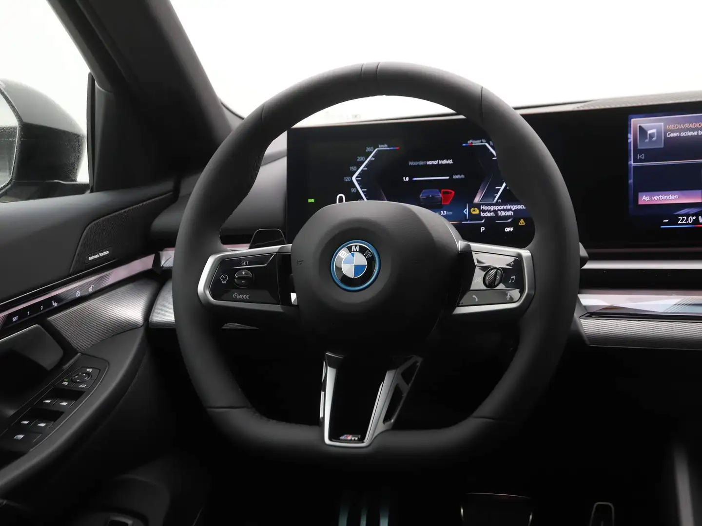 BMW i5 eDrive40 M Sport Edition 84 kWh Zwart - 2