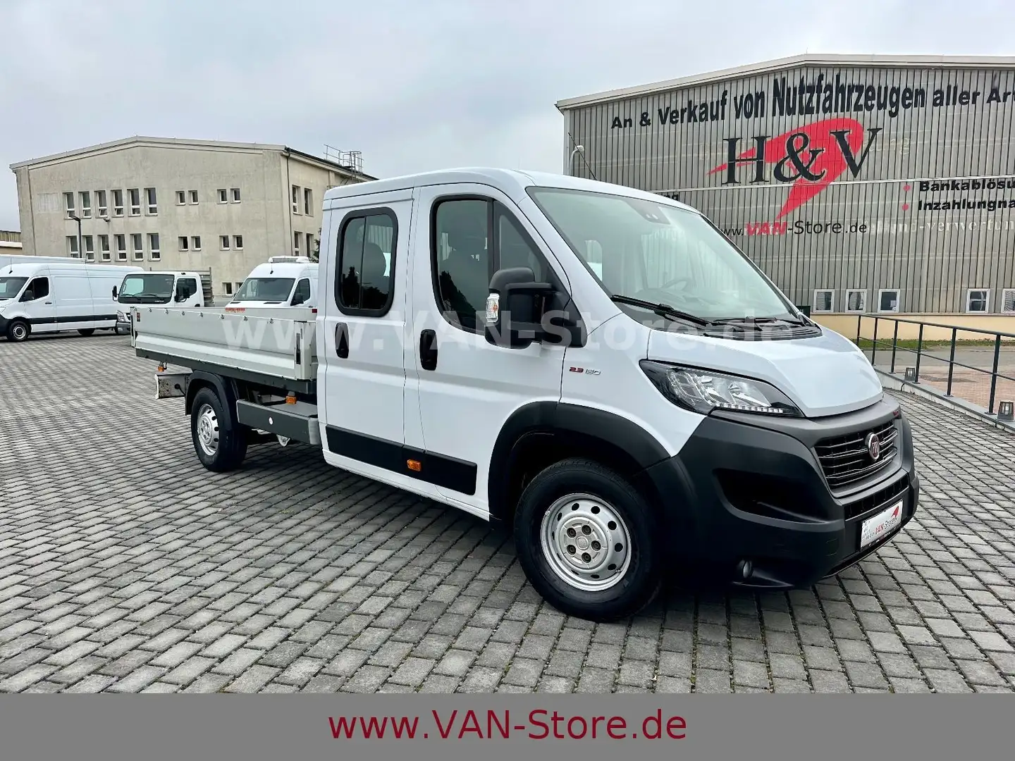 Fiat FIAT DUCATO MAXI KLIMA/STDHZG/NAV/TEMP/DAB/AHK Weiß - 1