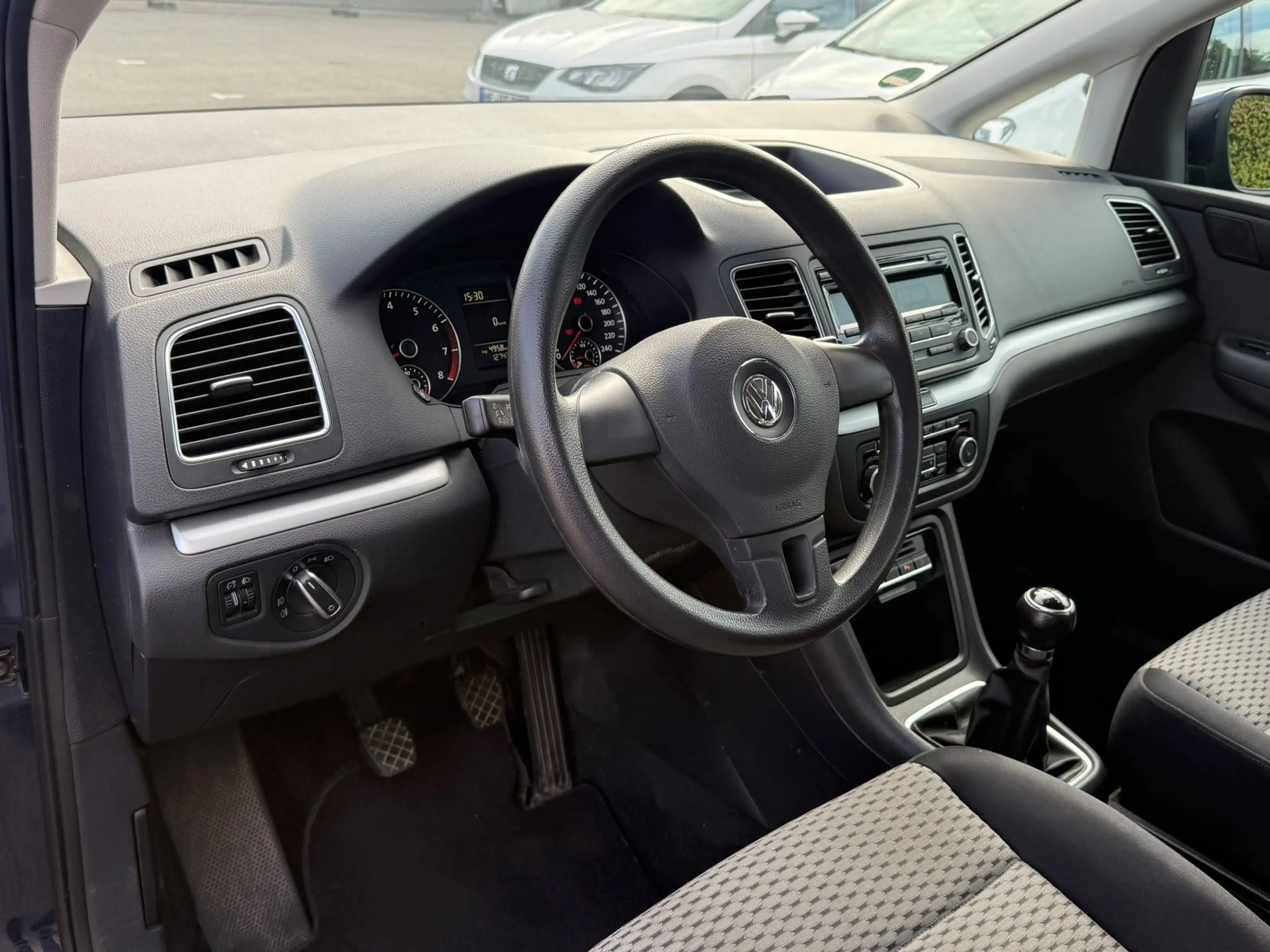 Volkswagen Sharan Trendline BMT Klima*SHZ*Steuerkette u. Kupplung gewechselt — photo 13