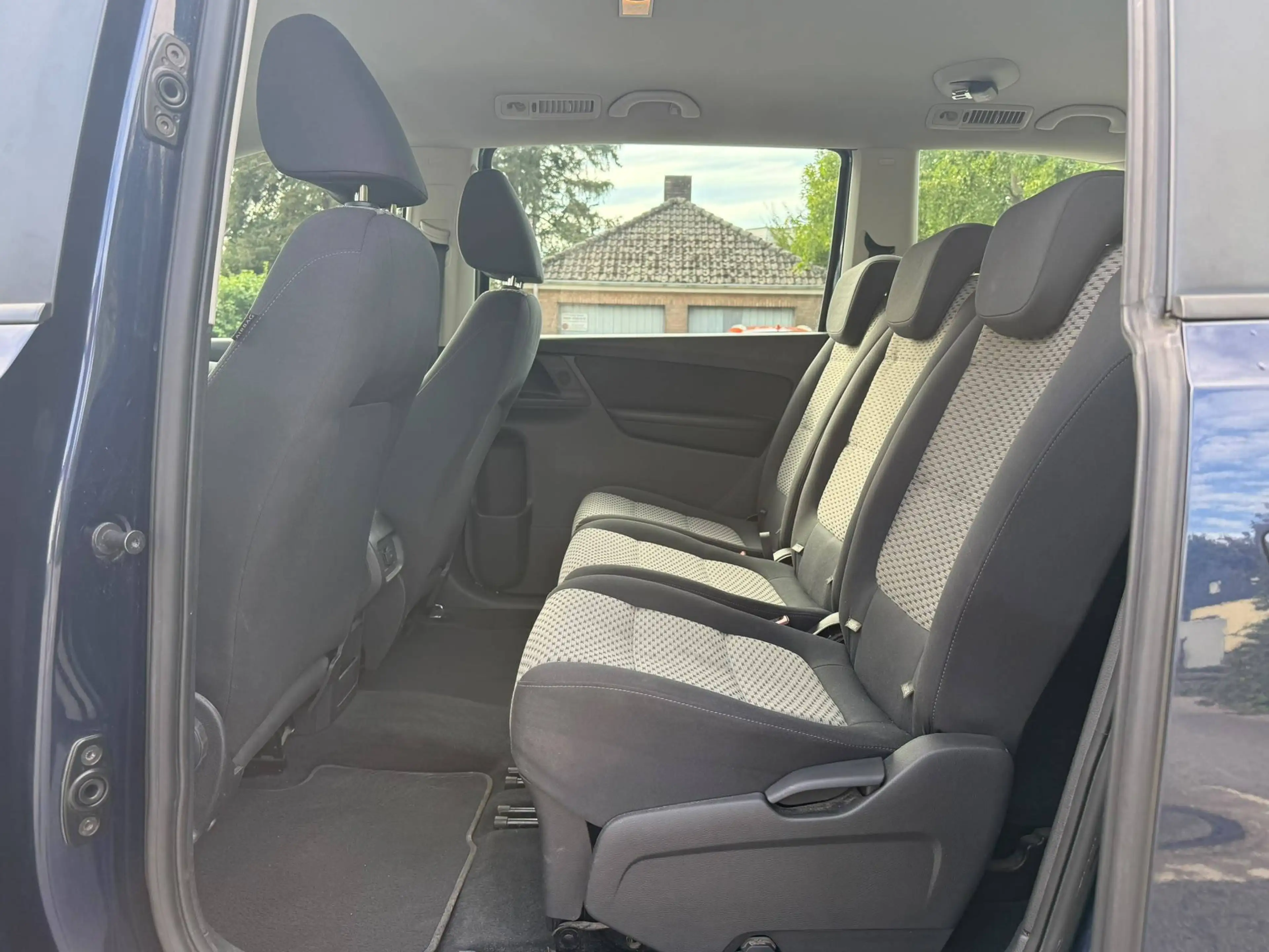 Volkswagen Sharan Trendline BMT Klima*SHZ*Steuerkette u. Kupplung gewechselt — photo 15