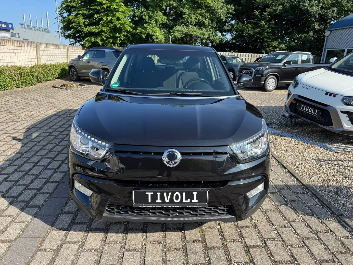 SsangYong Tivoli Quartz inkl. Klima, Allwetter, Scheckheft gepflegt Schwarz - 2