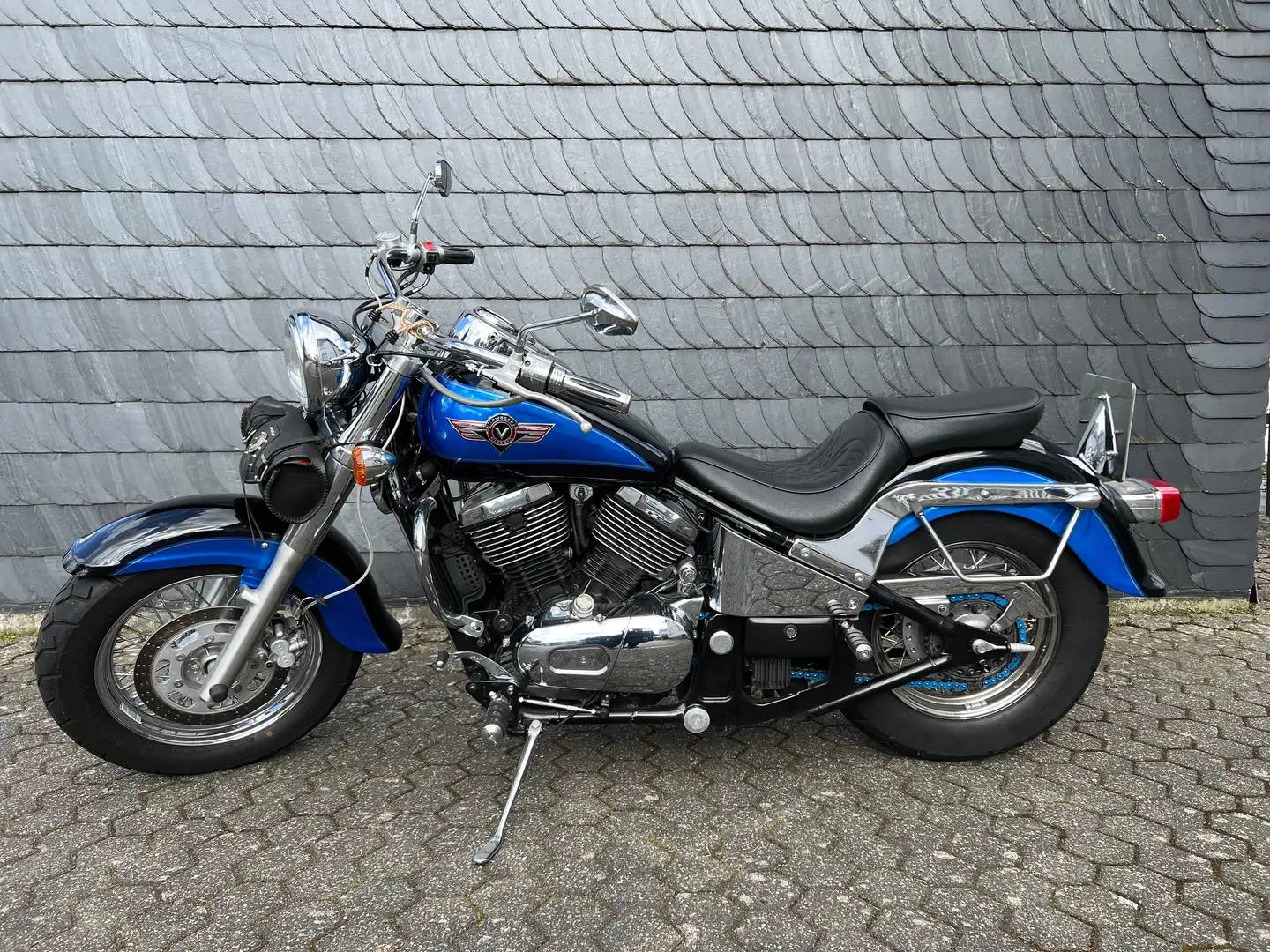 Kawasaki VN 800 classic A Modrá - 1