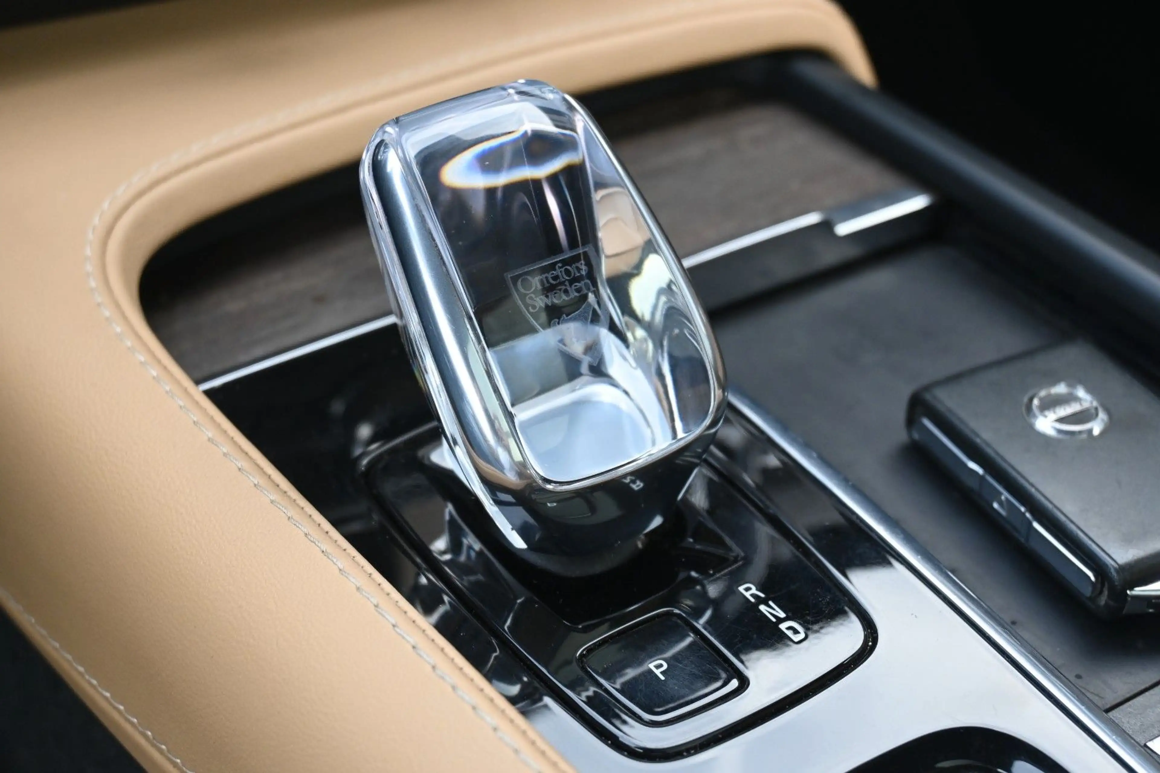 Volvo V90 B4 D Plus Bright*STDHZG*360°*PANO*ACC*AHK — photo 25