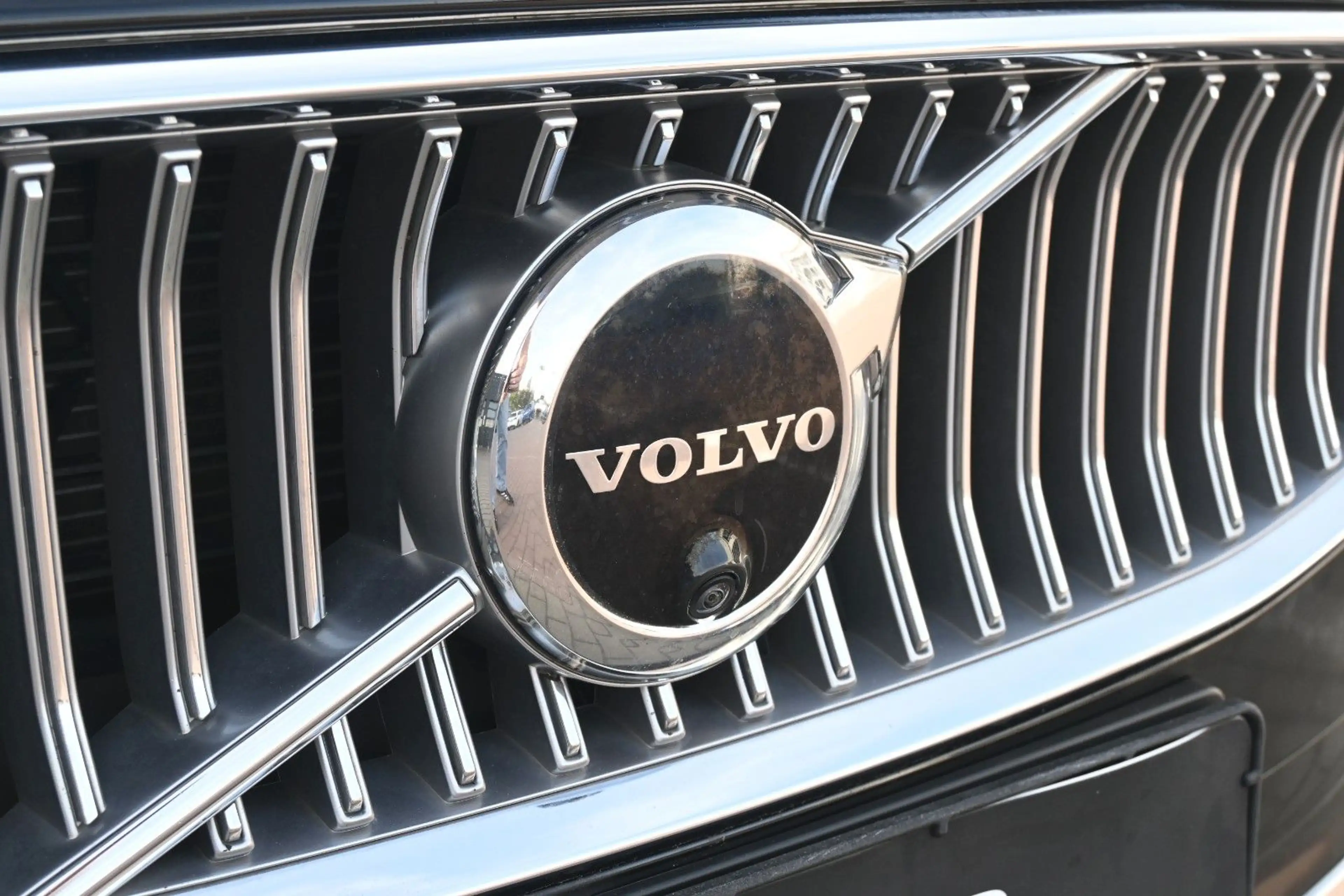 Volvo V90 B4 D Plus Bright*STDHZG*360°*PANO*ACC*AHK — photo 9