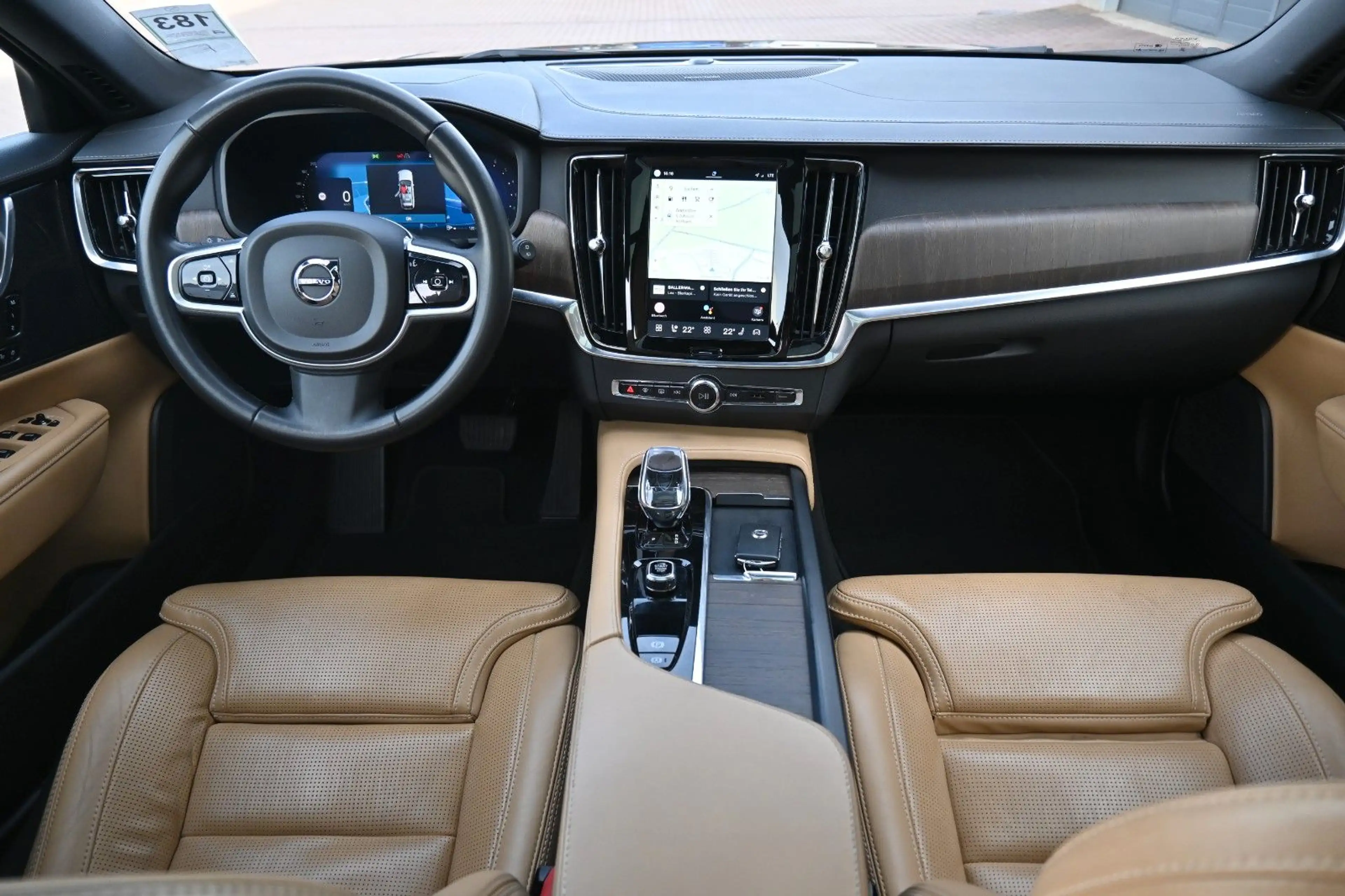 Volvo V90 B4 D Plus Bright*STDHZG*360°*PANO*ACC*AHK — photo 20