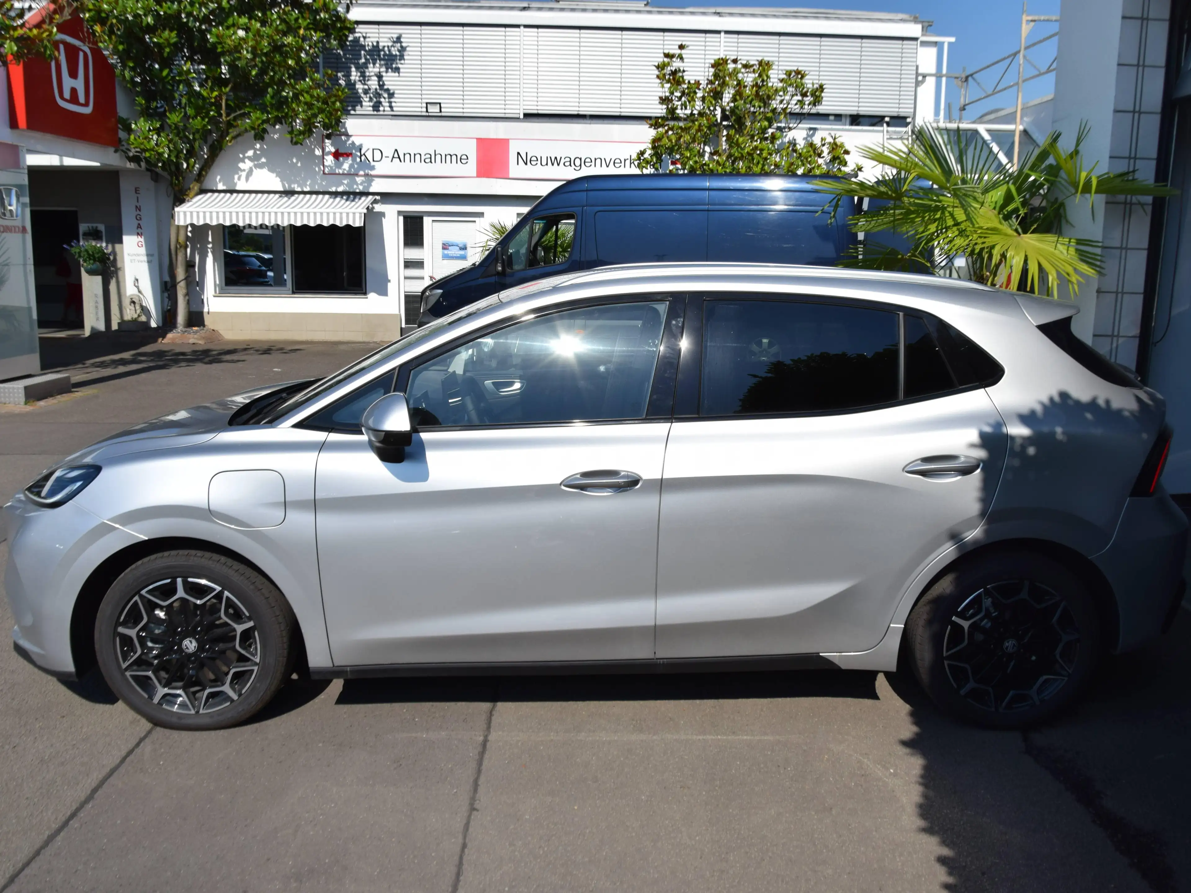MG MG4 Urban 54kWh — photo 6