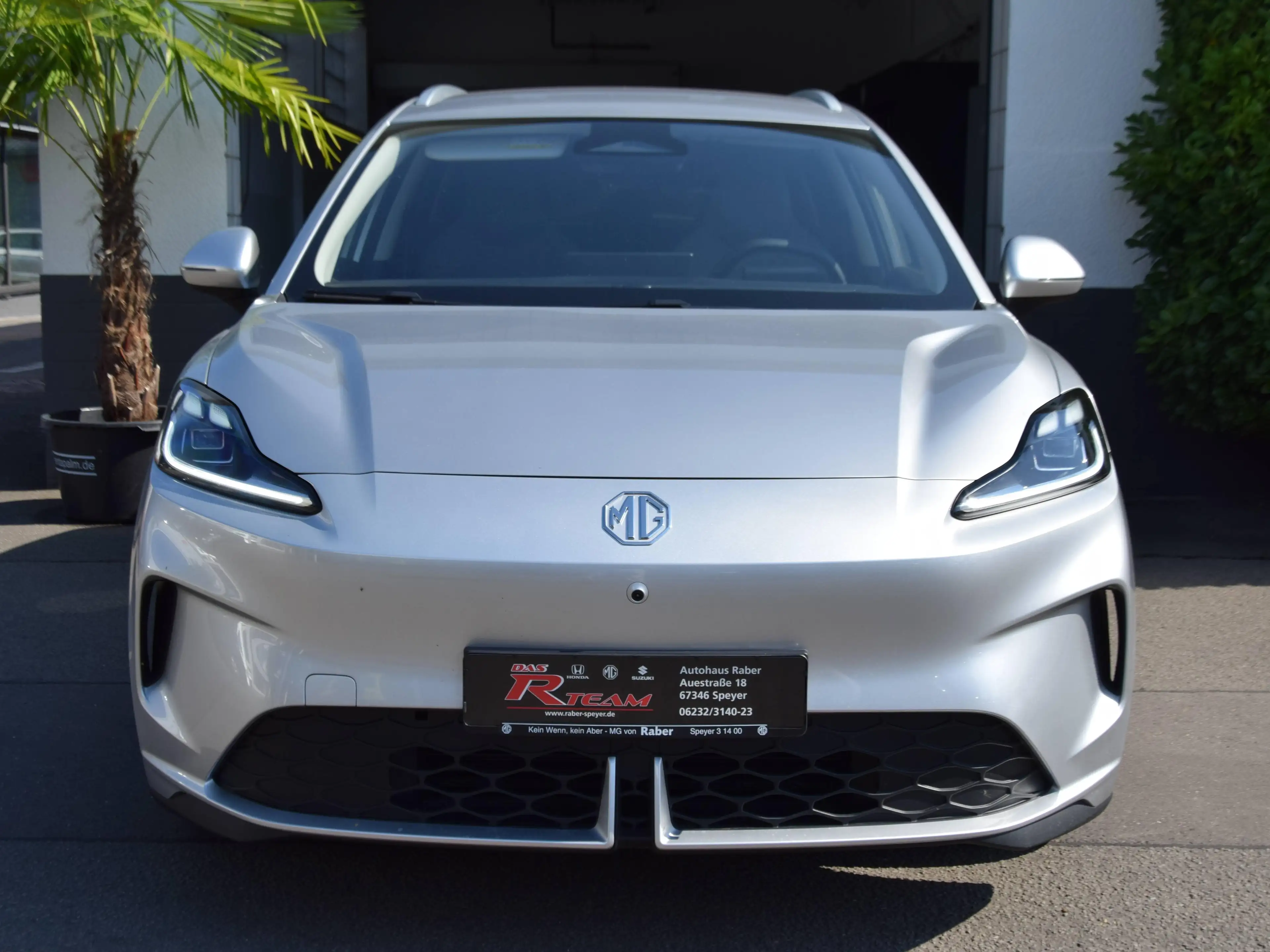 MG MG4 Urban 54kWh — photo 2