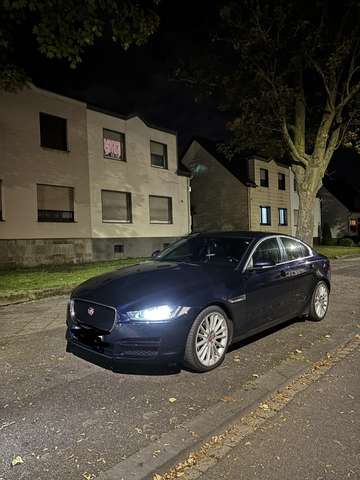 Jaguar XE XE Diesel 20d R-Sport