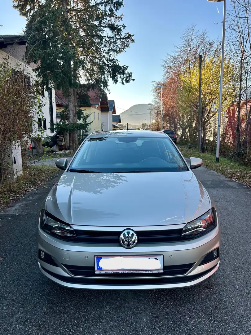 Volkswagen Polo Polo 1,0 Grau - 2