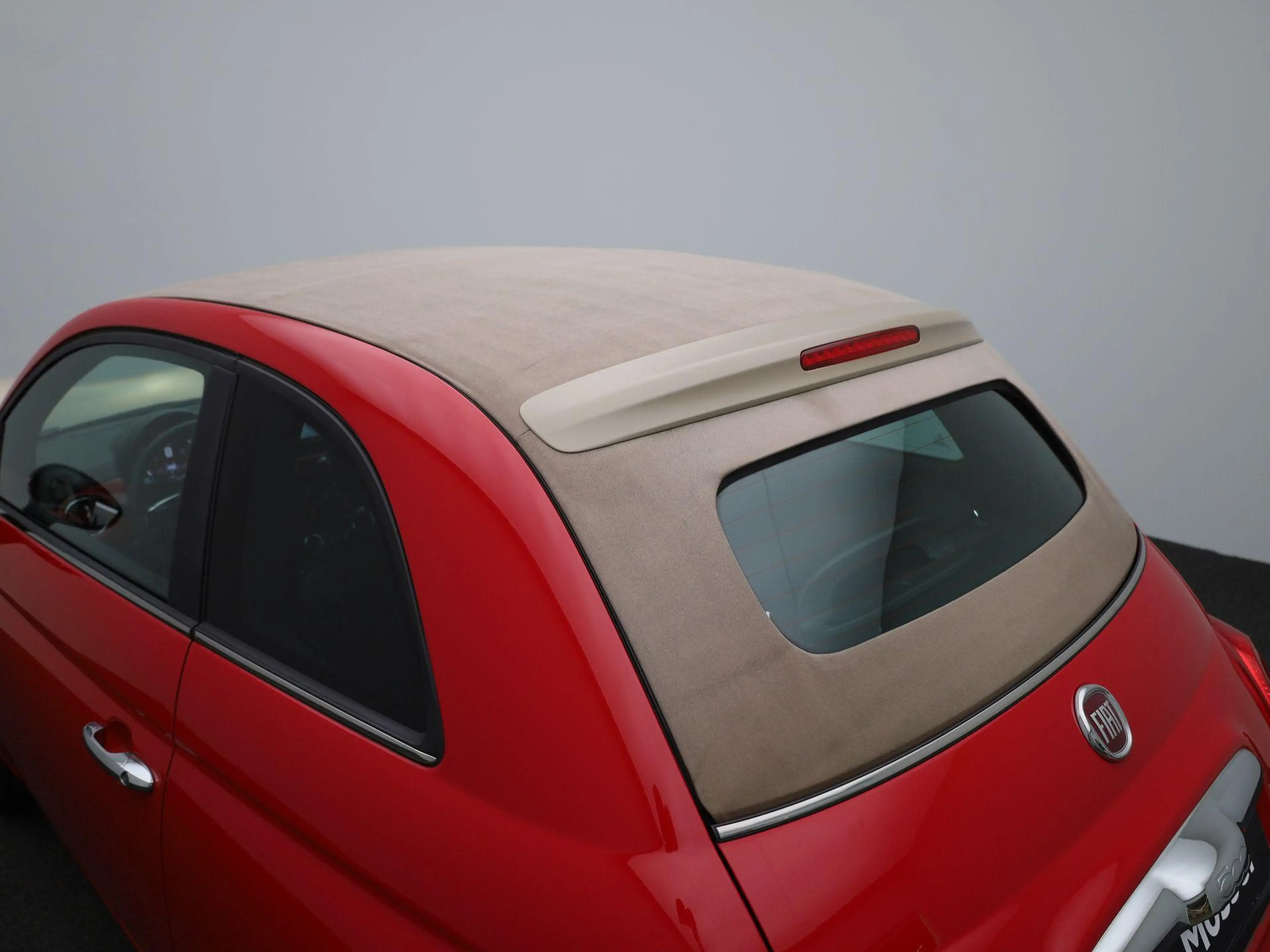 Fiat 500C 1.0 Hybrid 70 Dolcevita — photo 8