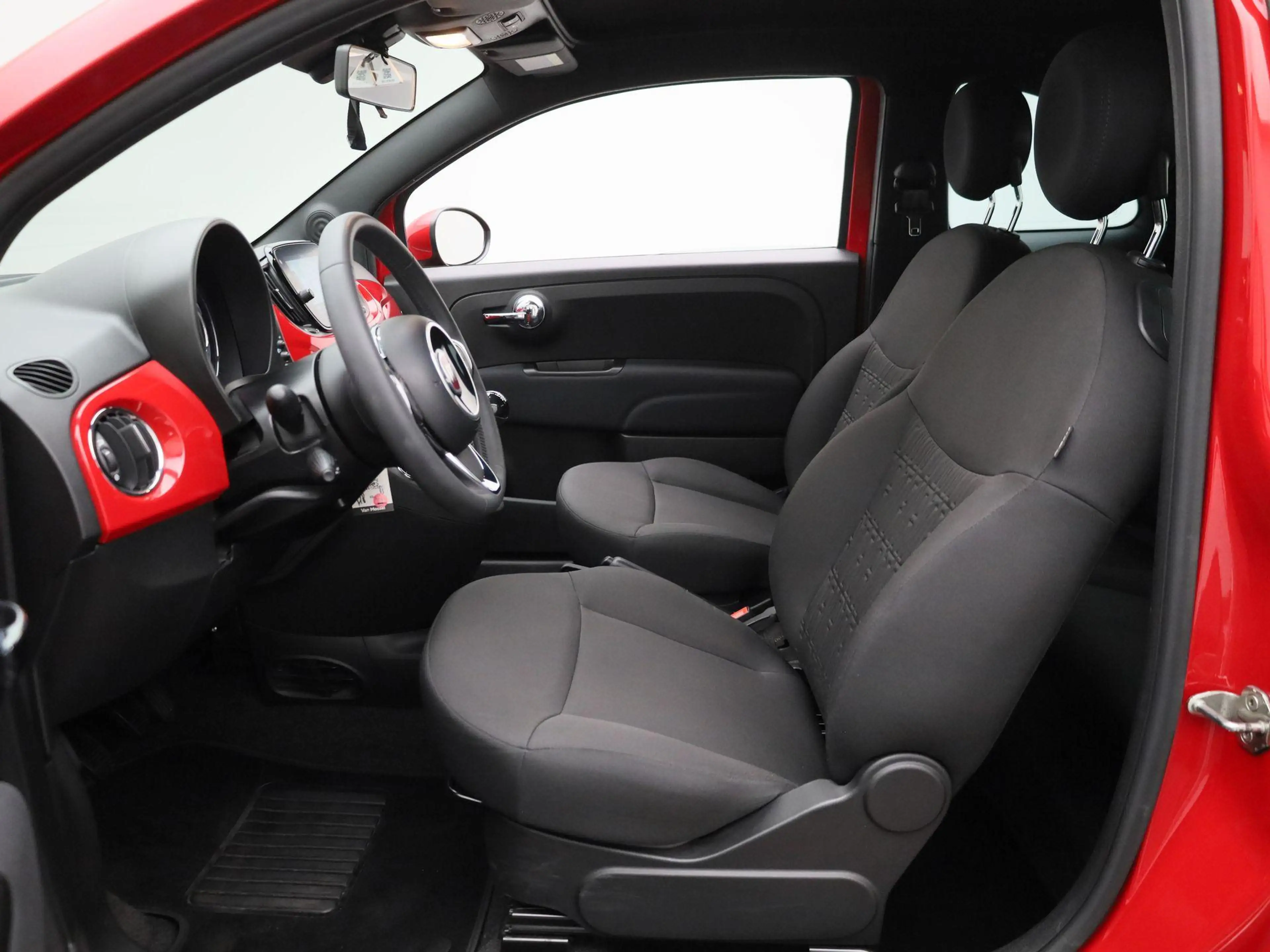 Fiat 500C 1.0 Hybrid 70 Dolcevita — photo 9