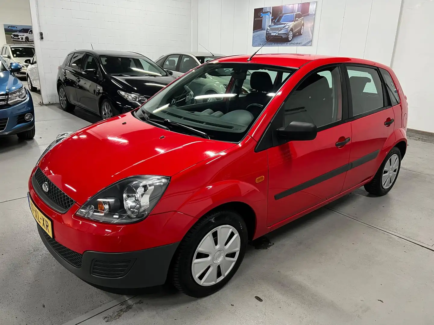 Ford Fiesta 1.3-8V Cool & Sound AIRCO / NAP / TREKHAAK Rouge - 2