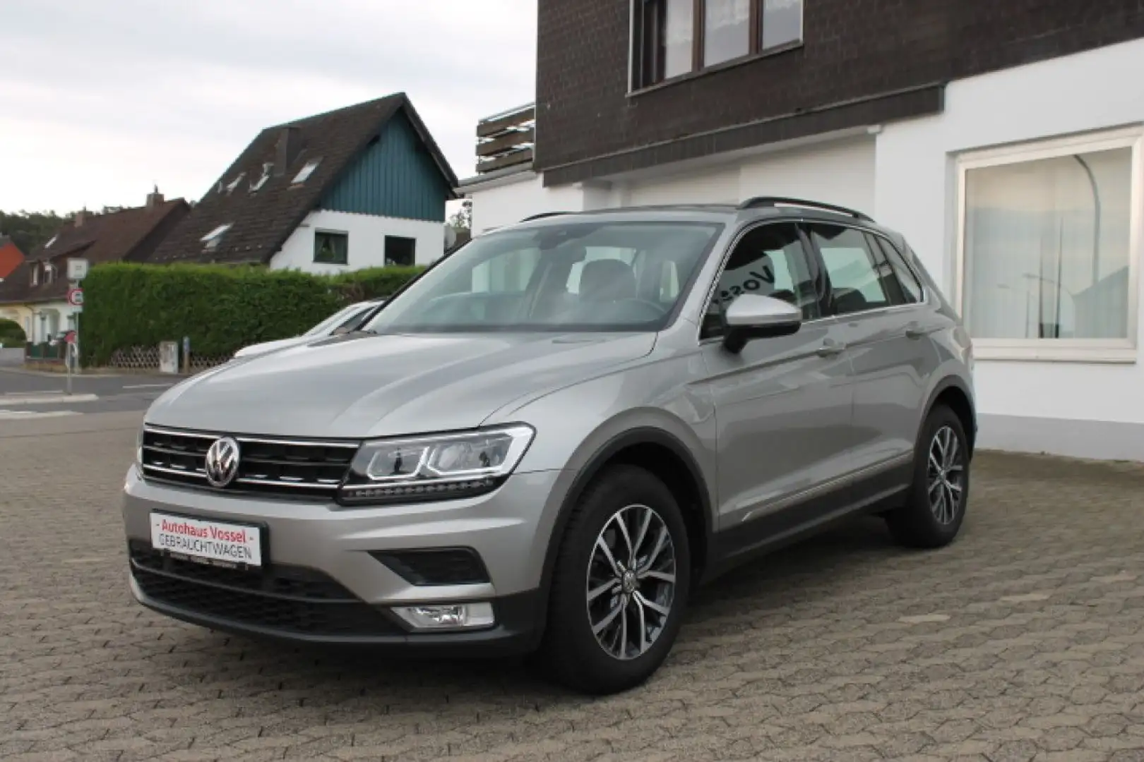 Volkswagen Tiguan 1.4 TSI ACT (BlueMotion Technology) Comfort Argintiu - 2