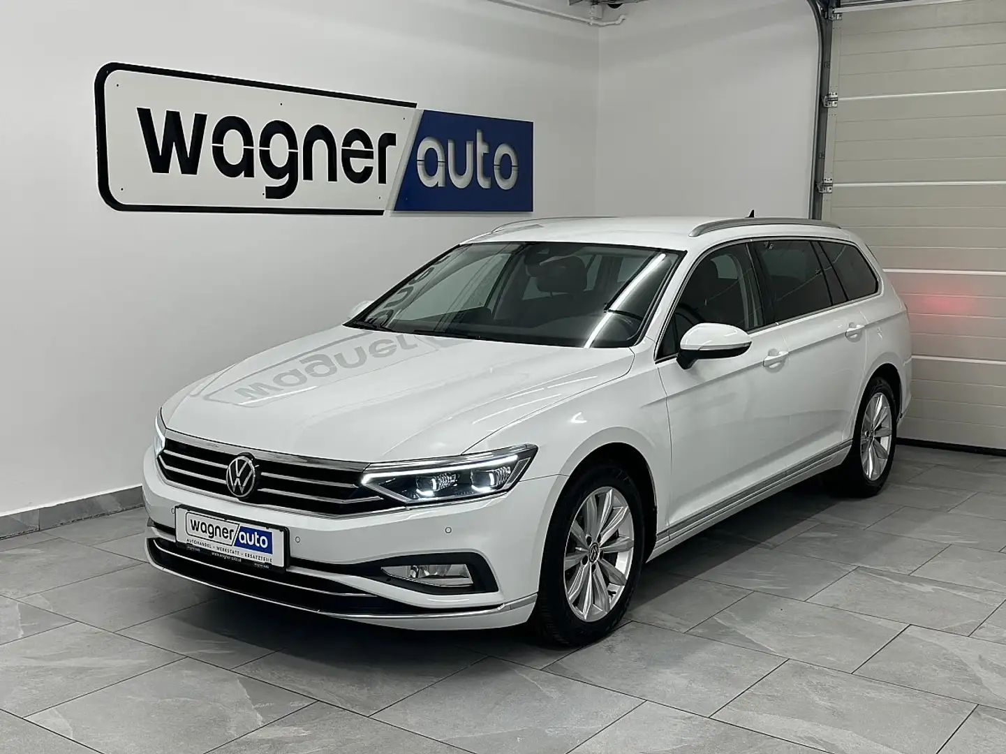 Volkswagen Passat Variant Elegance 2,0 SCR TDI DSG.IQ Matrix LED/ACC/DCC/... Weiß - 2