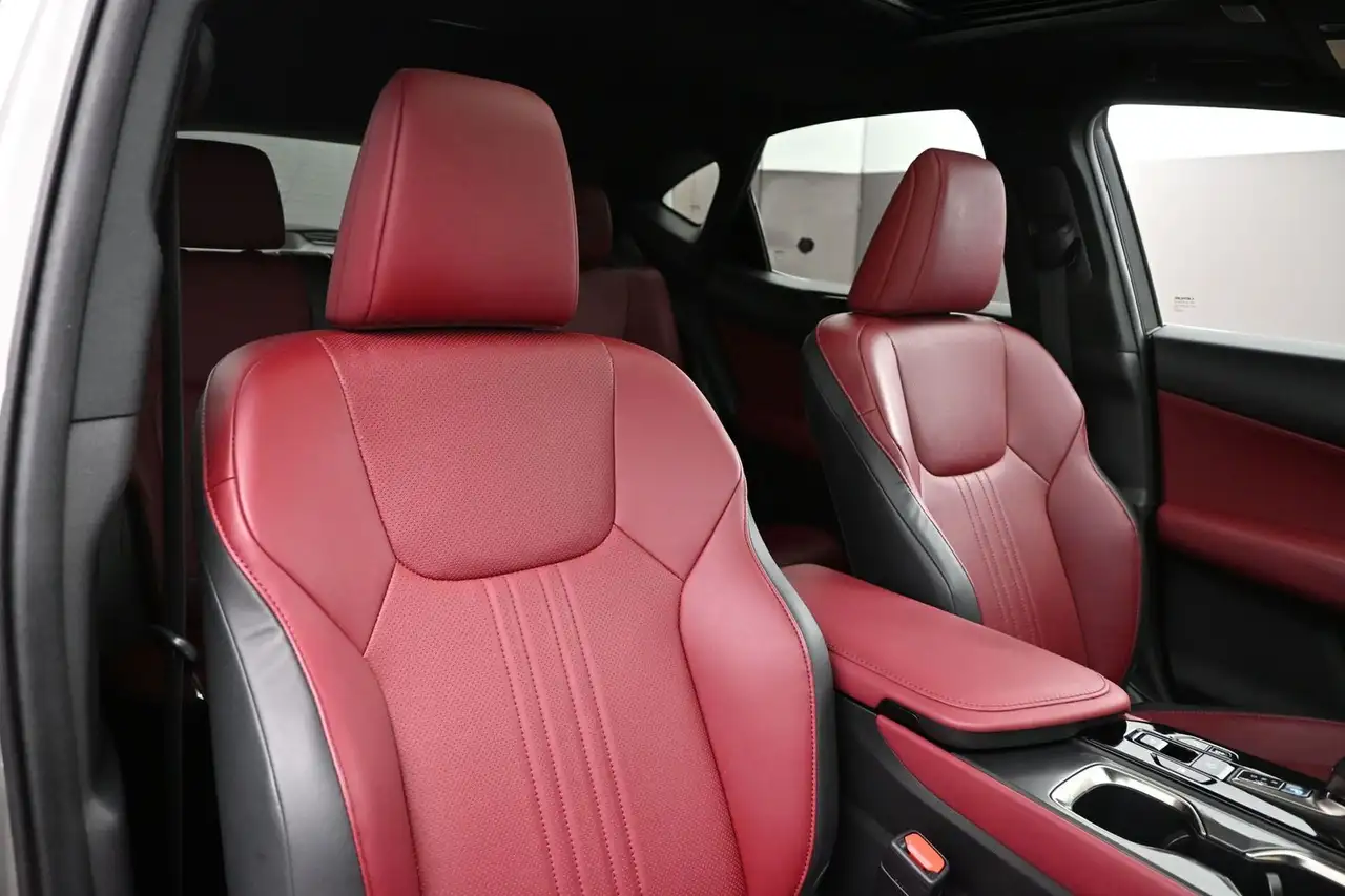Lexus NX снимка Lexus NX