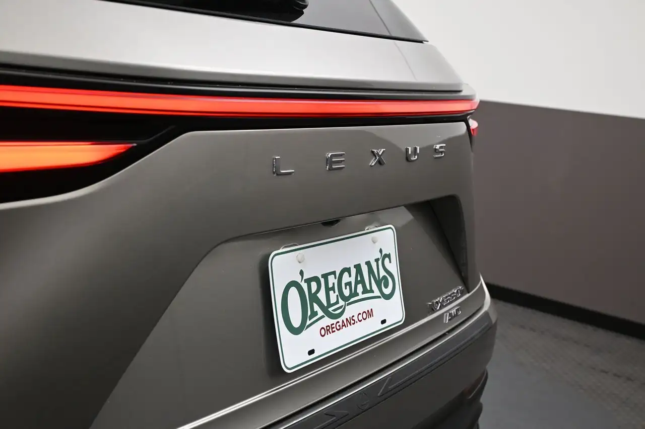 Lexus NX снимка Lexus NX