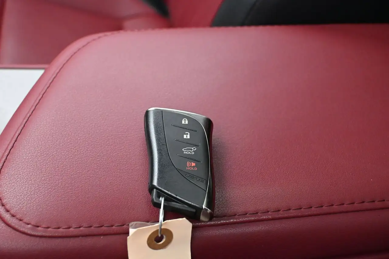 Lexus NX снимка Lexus NX