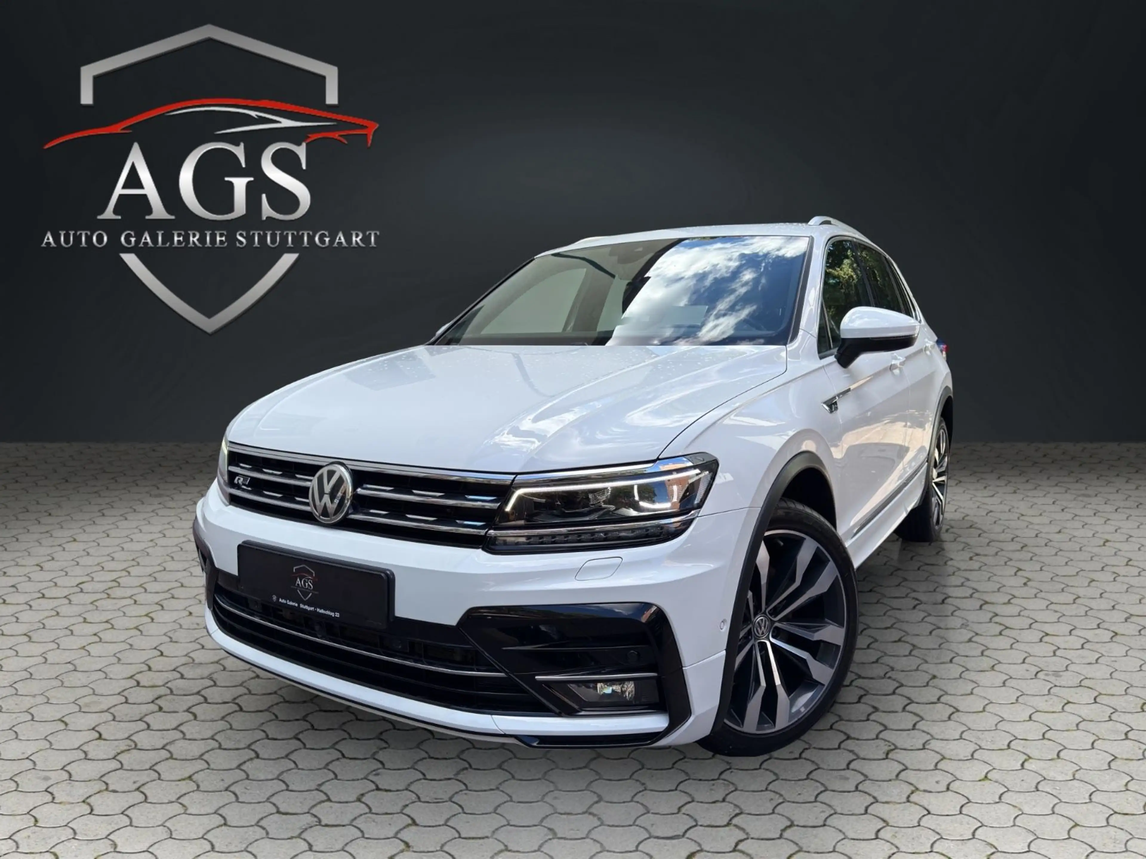 Volkswagen Tiguan 2.0 TDI 4MOTION*R-LINE*PANO*TEMP*360 KAM