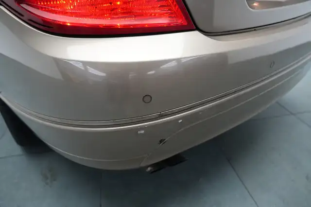 Mercedes-Benz C view 10
