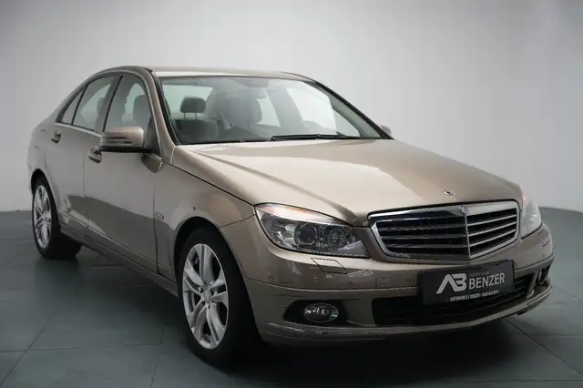 Mercedes-Benz C main image