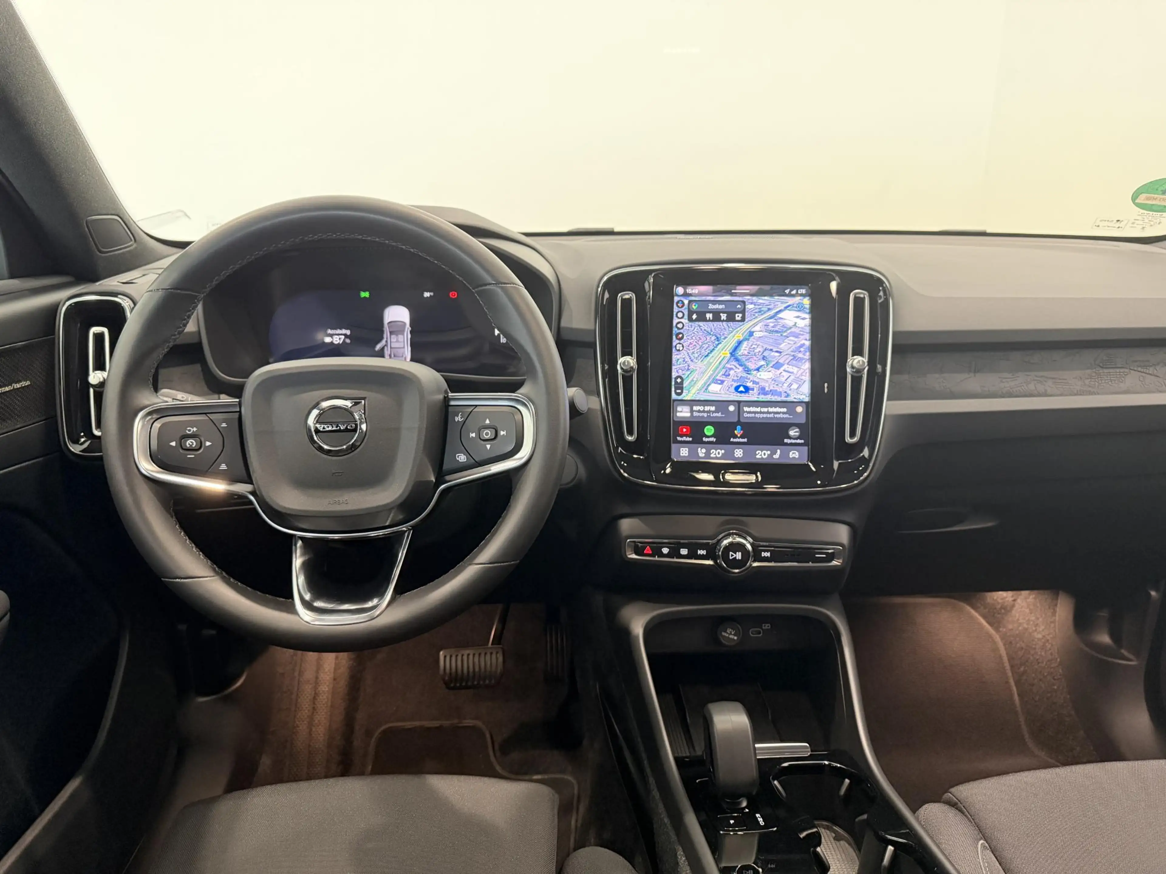 Volvo C40 Recharge Twin Ultimate 78 kWh | 94,1 % SOH | Panor — photo 3