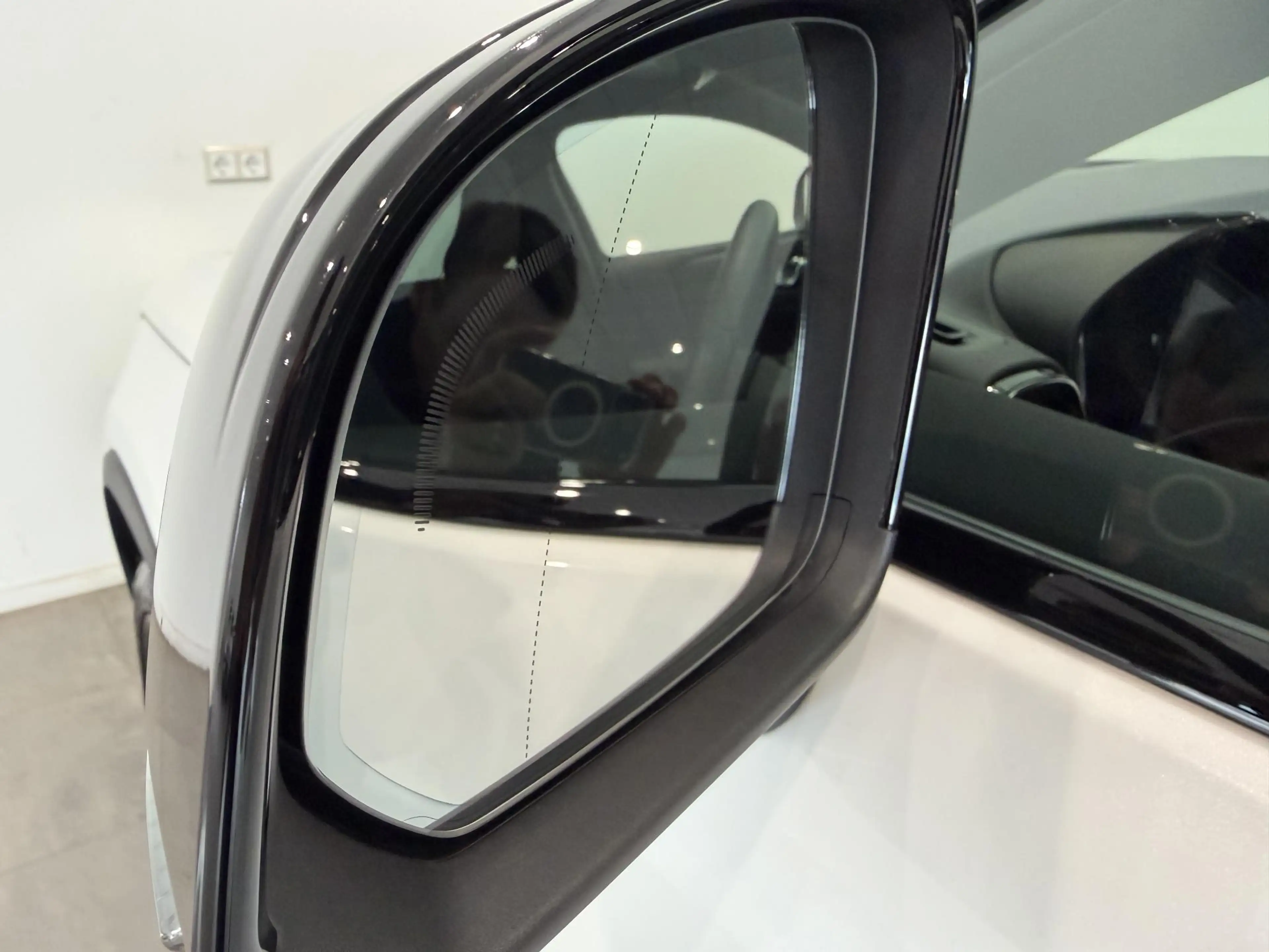 Volvo C40 Recharge Twin Ultimate 78 kWh | 94,1 % SOH | Panor — photo 13