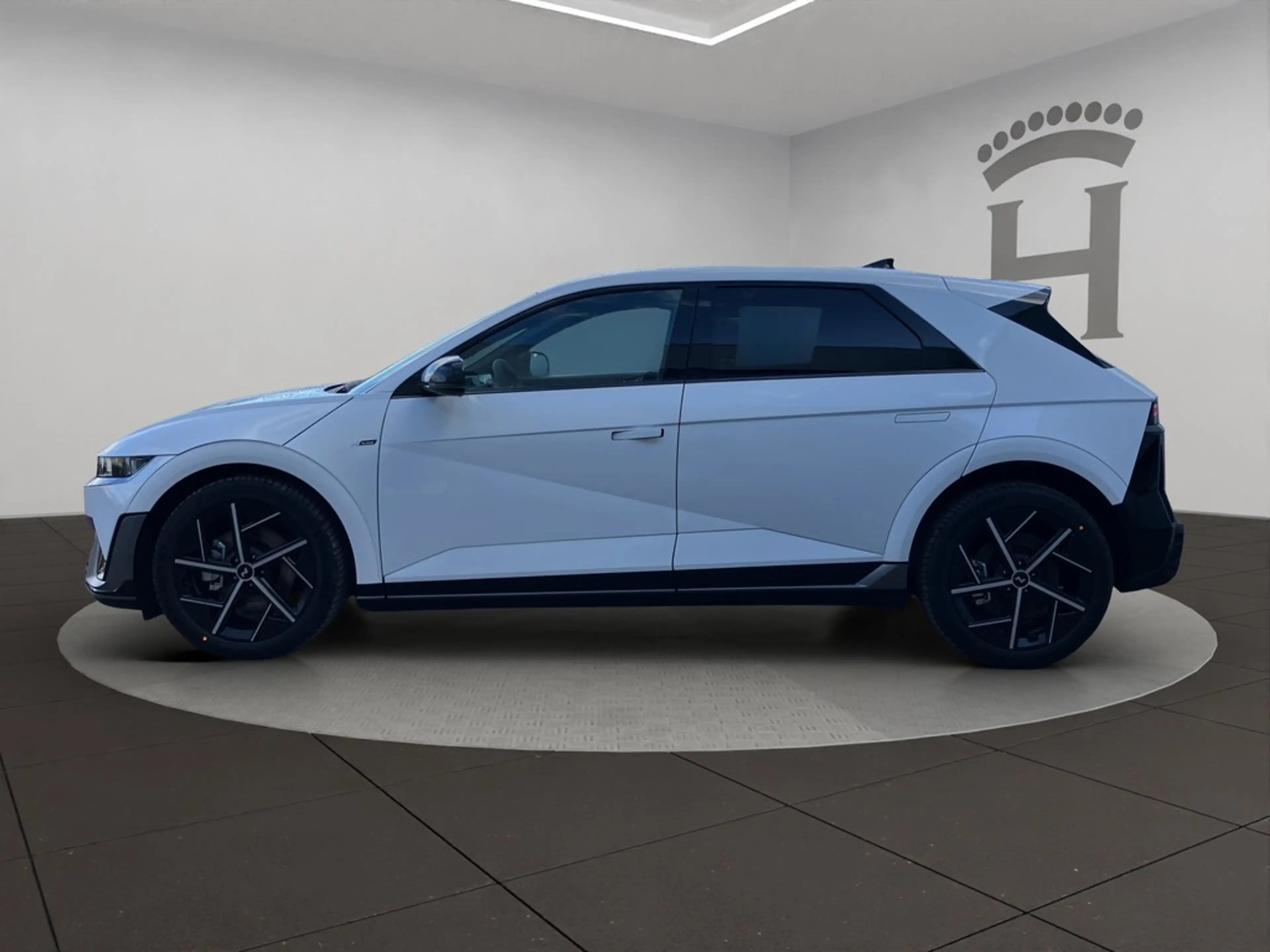 Hyundai IONIQ 5 84 kWh 2WD N LINE MATRIX LED WÄRMEPUMPE — photo 2