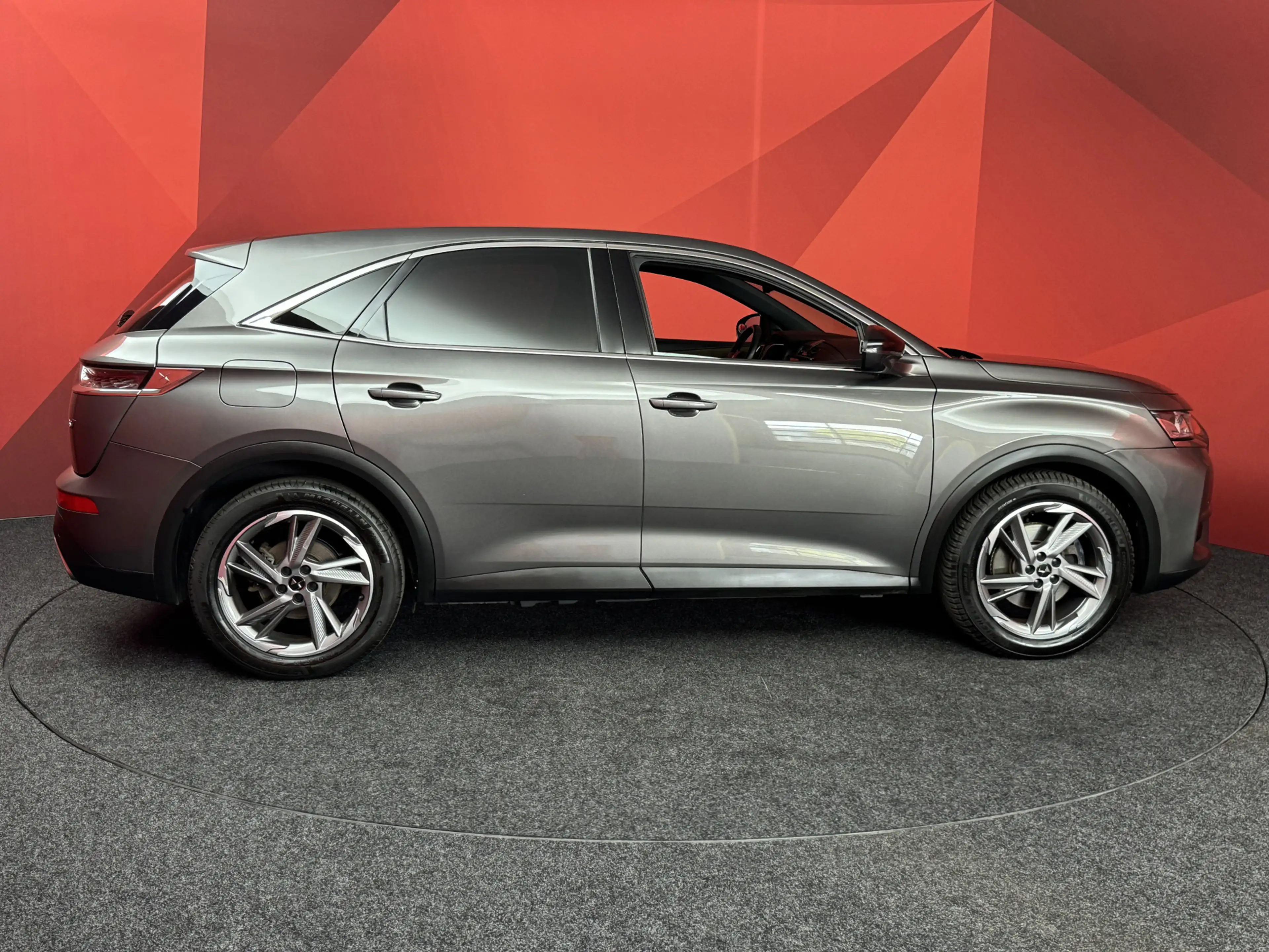 DS Automobiles DS 7 Crossback E-Tense 4x4 Performance Line | Navi | Clima | LED — photo 8