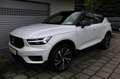 Volvo XC40 D4 AWD Geartronic R-Design LED Navigation Alcantar Weiß - thumbnail 3
