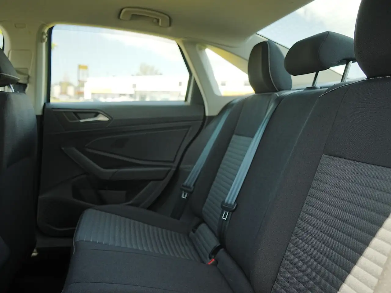 Volkswagen Jetta снимка Volkswagen Jetta