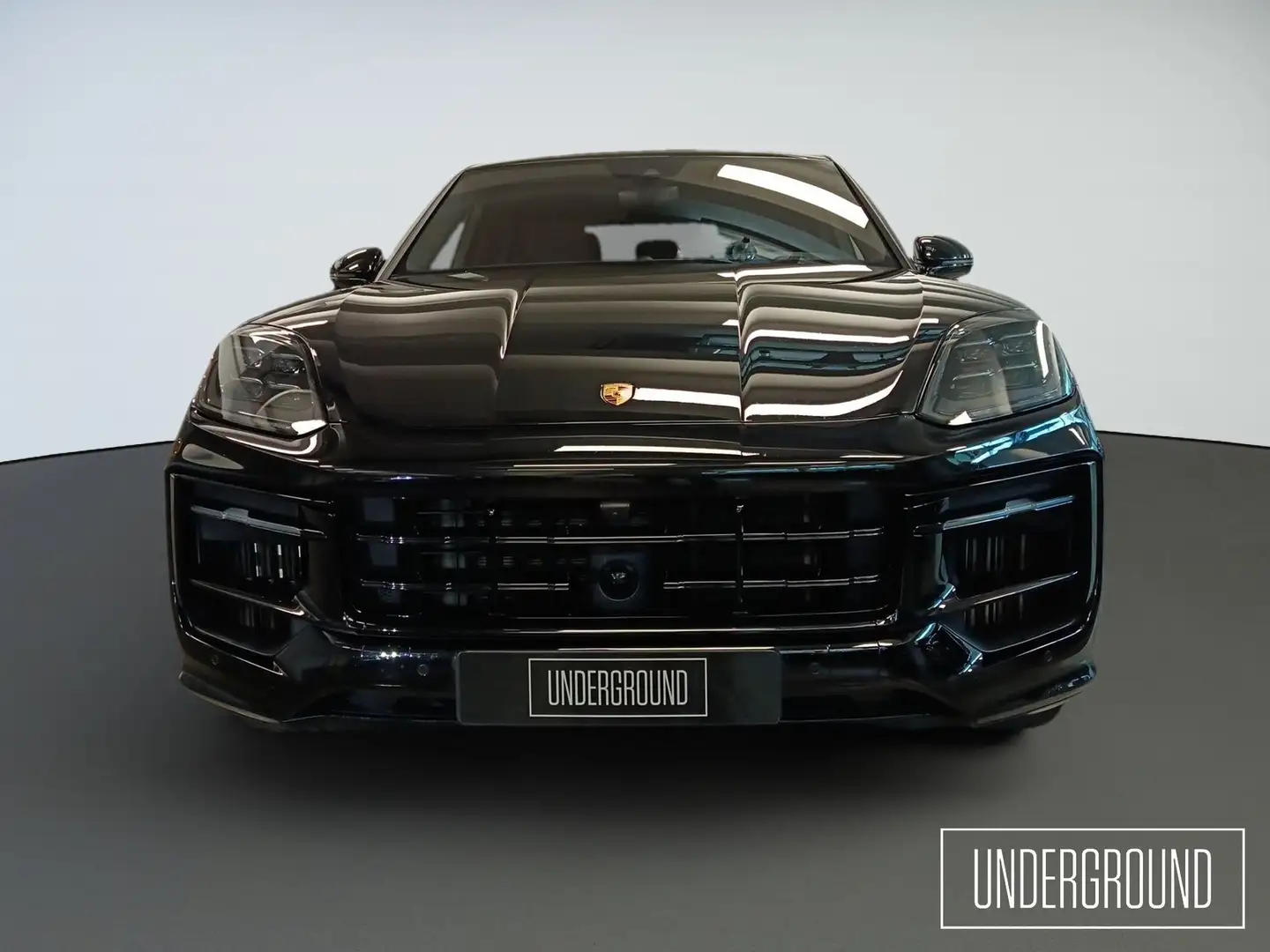 Porsche Cayenne E-Hybrid Black - 2