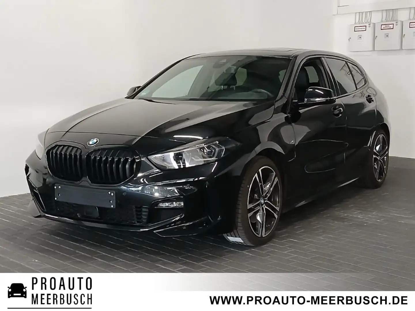 BMW 118 i M Sport ACC/ADAPTLED/HUD/MMRY/PRKASSIST/PANO Noir - 1