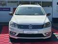 Volkswagen Passat Variant PASSAT VARIANT / 4MOTION / R-LINE Weiß - thumbnail 4