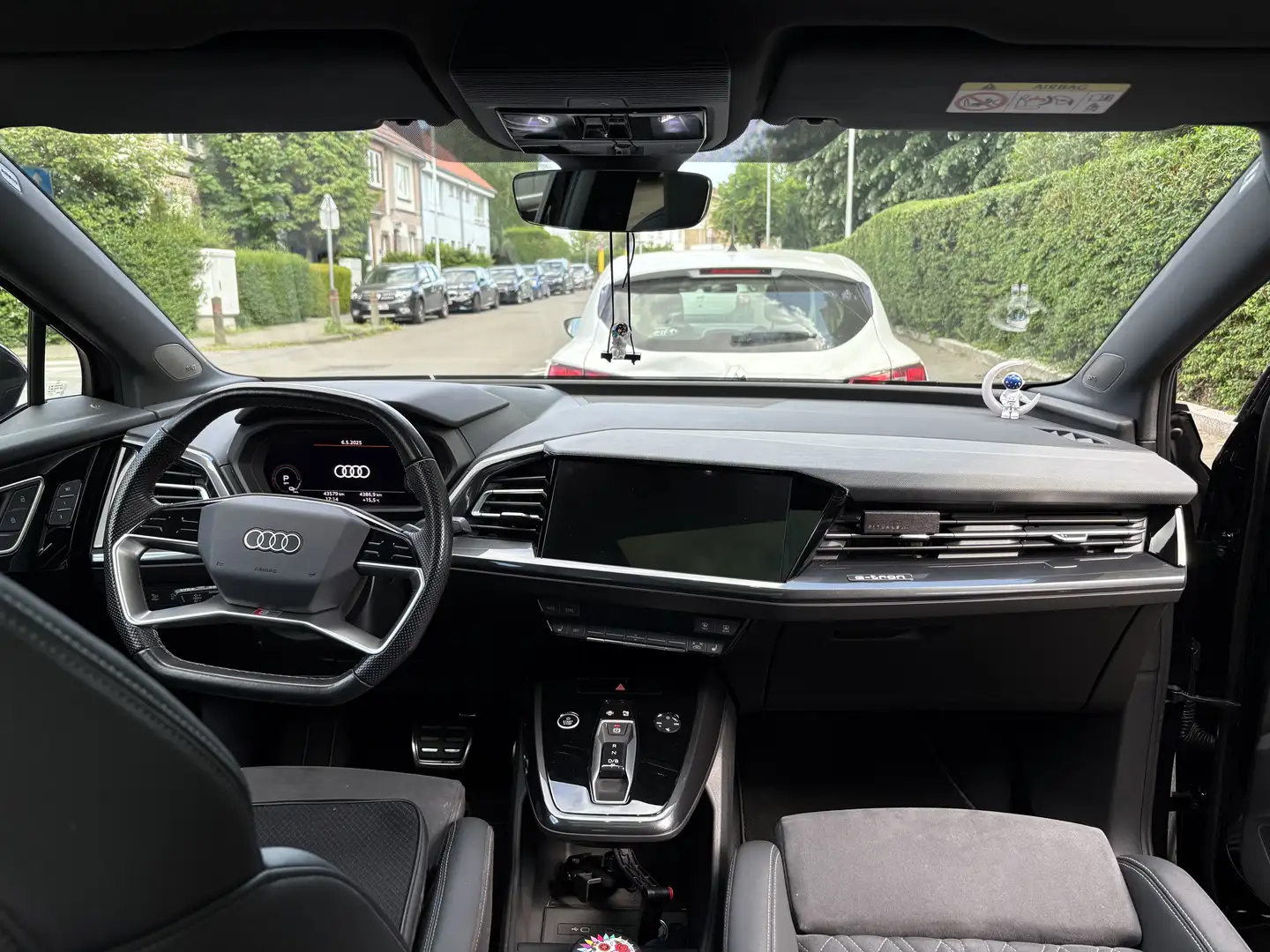 Audi Q4 e-tron - 2