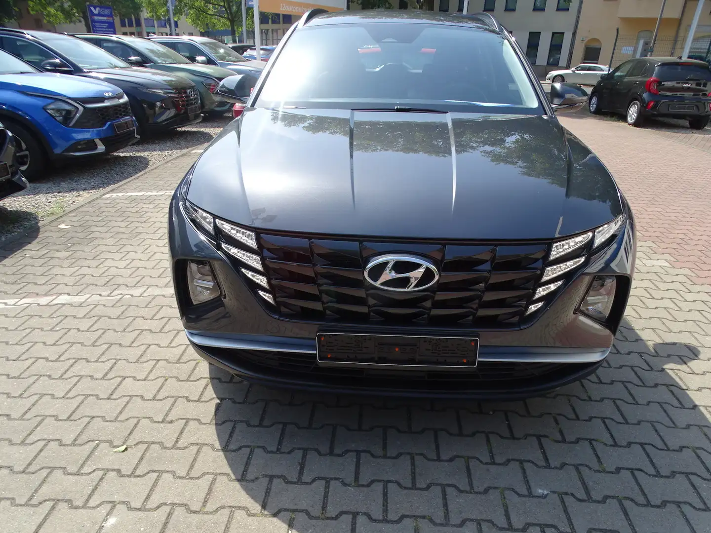 Hyundai TUCSON 1.6 Plug-In Hybrid 4WD Automatik Grau - 2