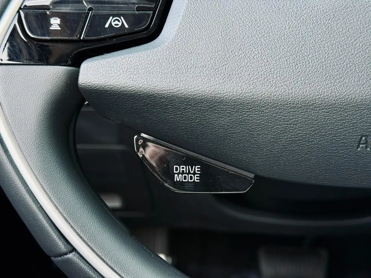 Kia Niro снимка Kia Niro